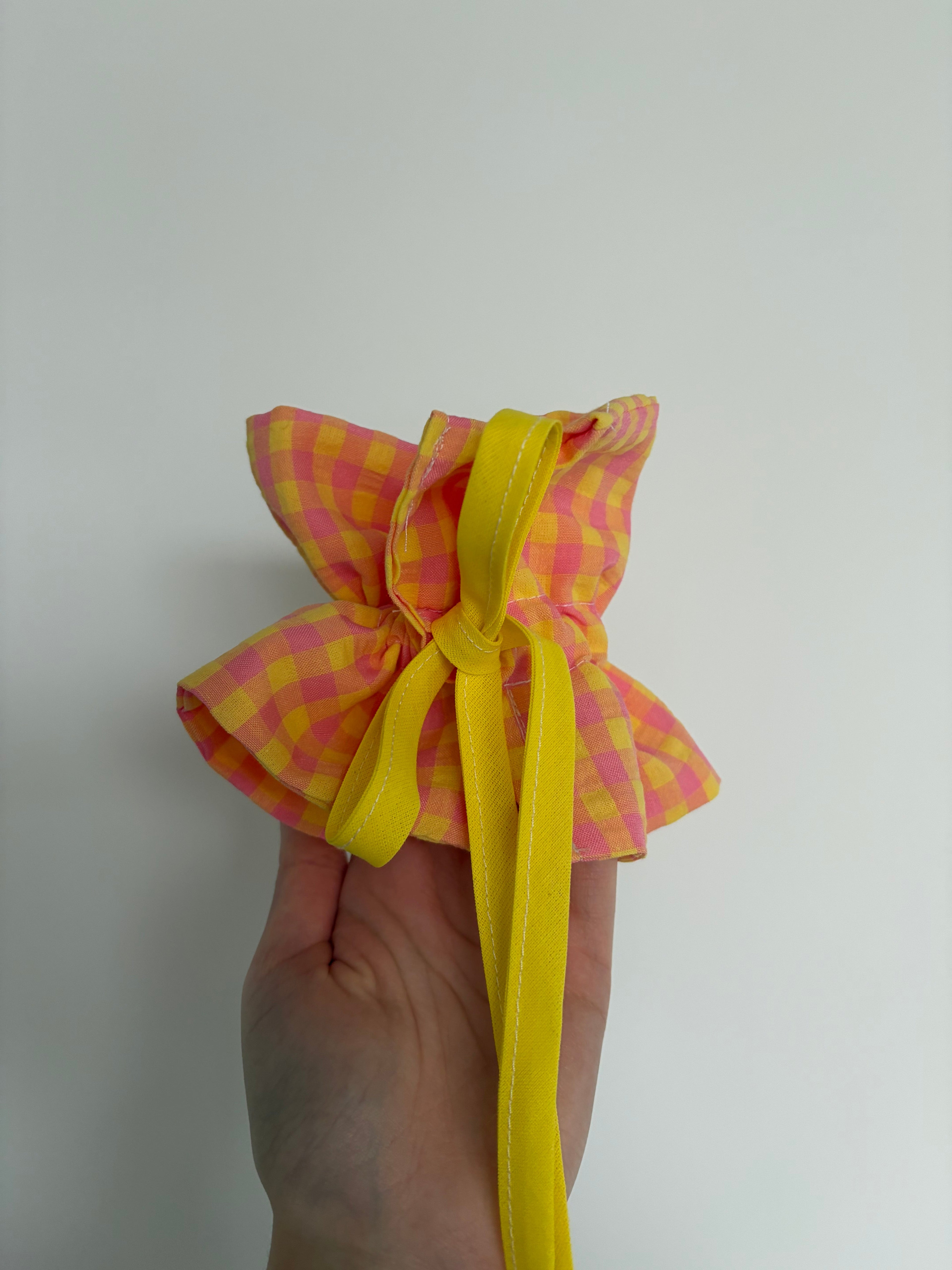 ELARA- Scrunchie